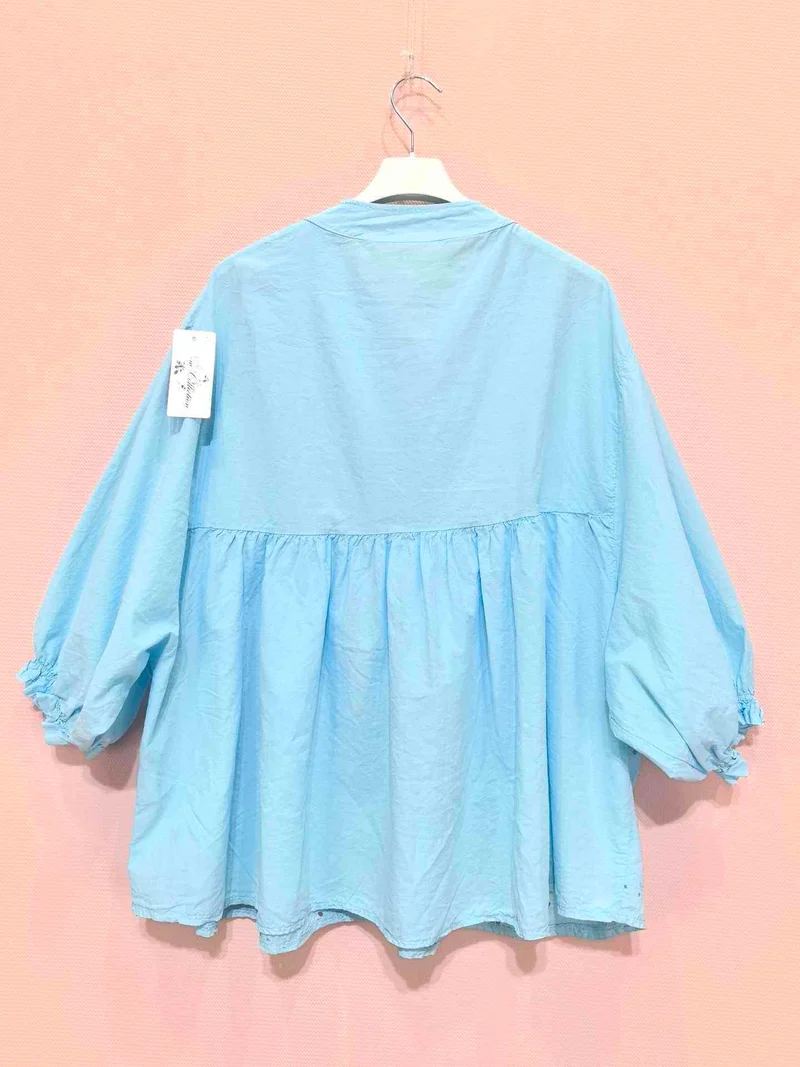 Blouse ample brodée manches bouffantes（x8）