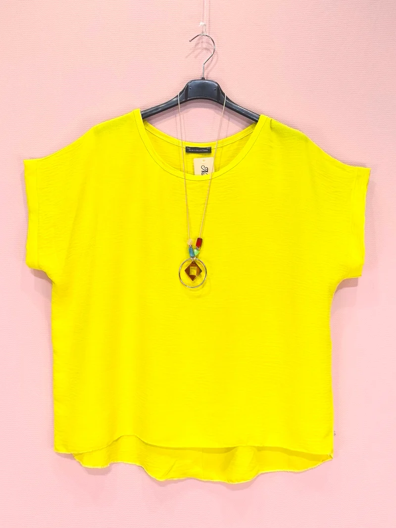 Top Avec Colier Et Boutons Dans Le Dos (x8)