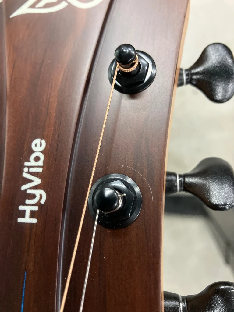 Hyvibe 10 Dreadnought Ctw - Stock B