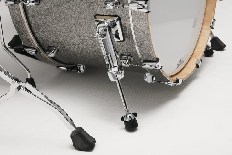 WBR42S-SSS - Starclassic Walnut/Birch Stage 22" SMOKED SILVER SPARKLE