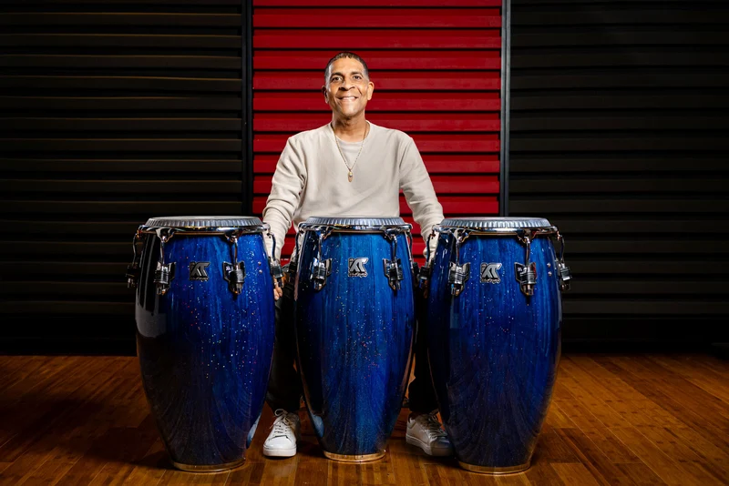WKT11BW - Artist Series William Kachiro Quinto 11" - Blue Wave