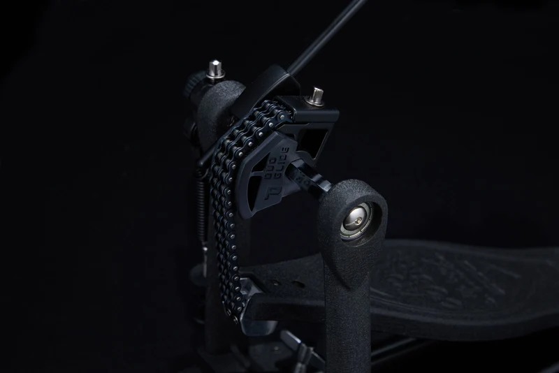 HP600DMB - Iron Cobra 600 Duo Glide Dark Shadow Edition