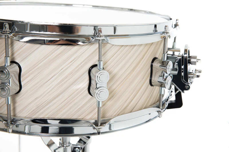Concept Maple Finish Ply CM7 Kit 22" Twisted Ivory