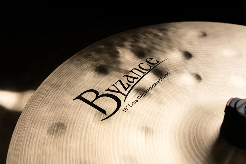 B16ETHC - Crash martelée extra-fine traditionnelle Byzance 16"