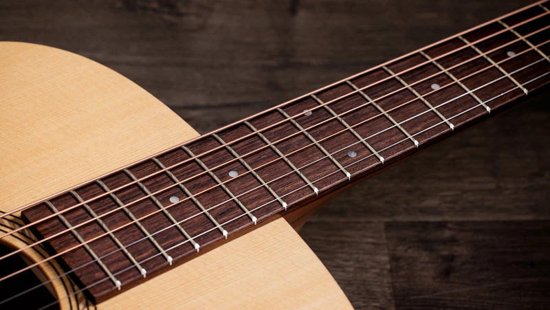 Academy 10e LTD,Figured Koa/Spruce