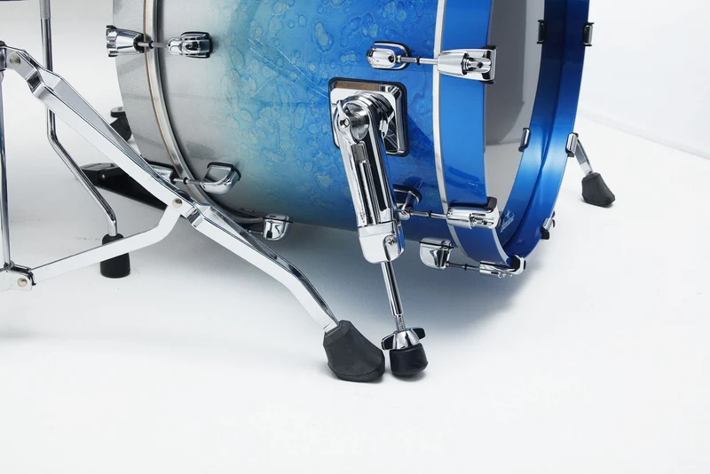 Starclassic Walnut/birch Fusion 20 Molten Blue Ice Fade
