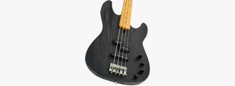 P6-4 Black