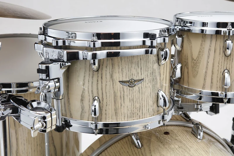 Star Walnut Stage 22 Antique White Japanesechestnut