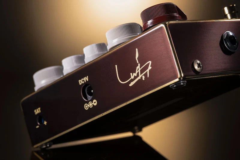 Spiritone Overdrive Sign. Char