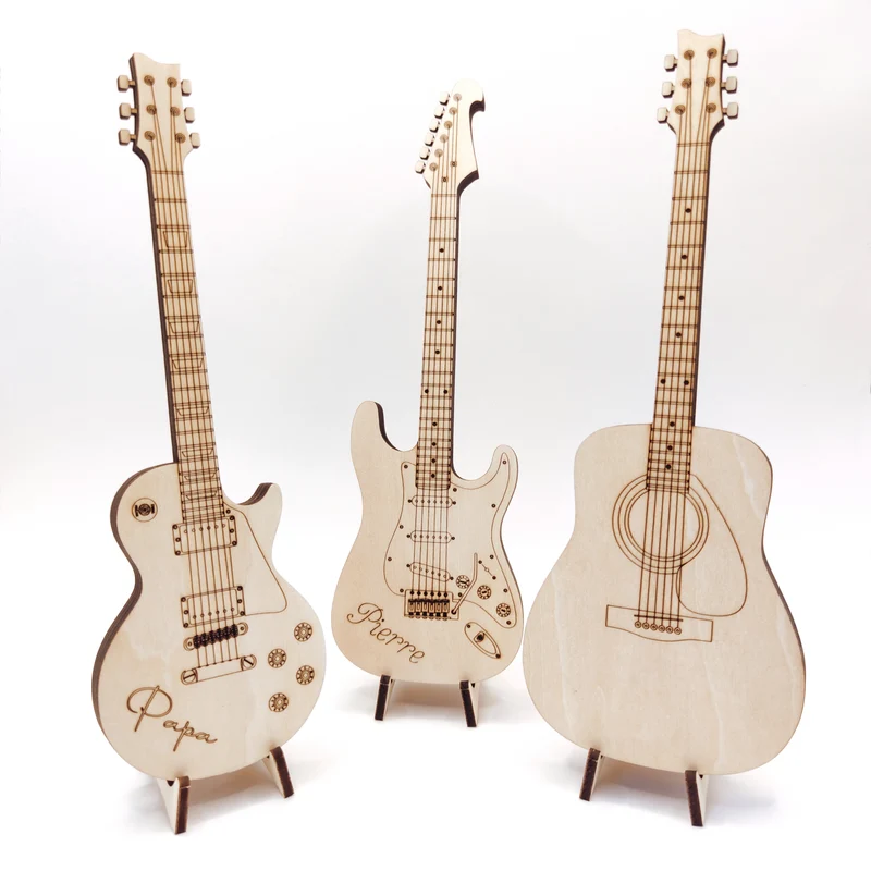 Boîte guitare personnalisé et médiators électrique ou acoustique