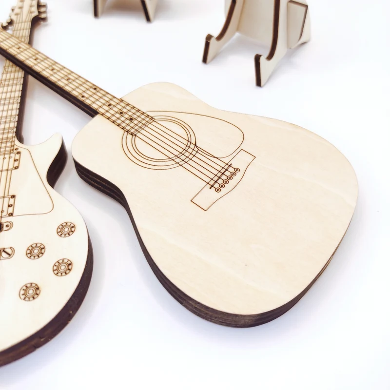 Boîte guitare personnalisé et médiators électrique ou acoustique