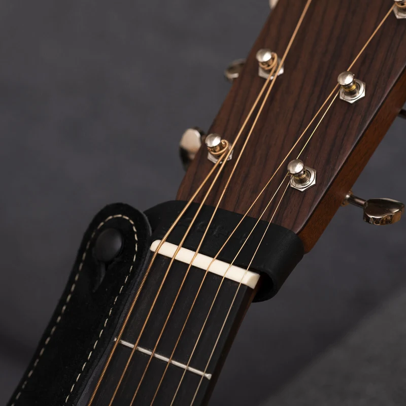 Courroie guitare Contour de tête – MARTIN A0031 Noir