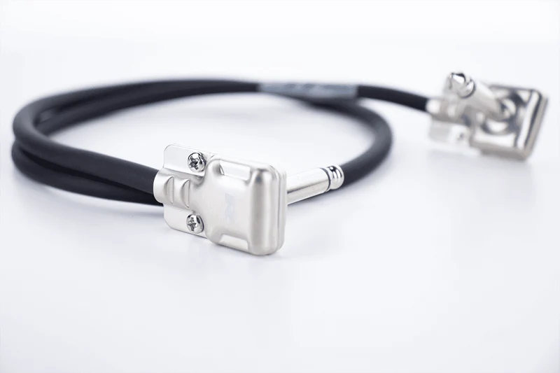 CORDIAL CFIP0.15RR – Câble patch 15 cm avec fiches jack 6,35 mm coudées « Pancake »