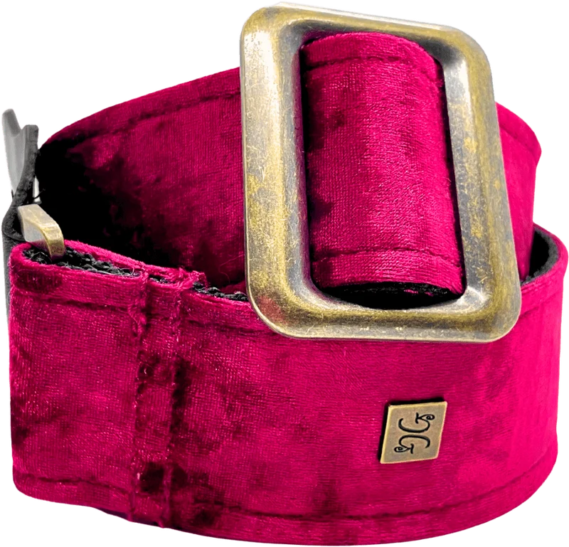 Courroie guitare Get’m Get’m – Crushed Velvet Burgundy (DESTOCKAGE)
