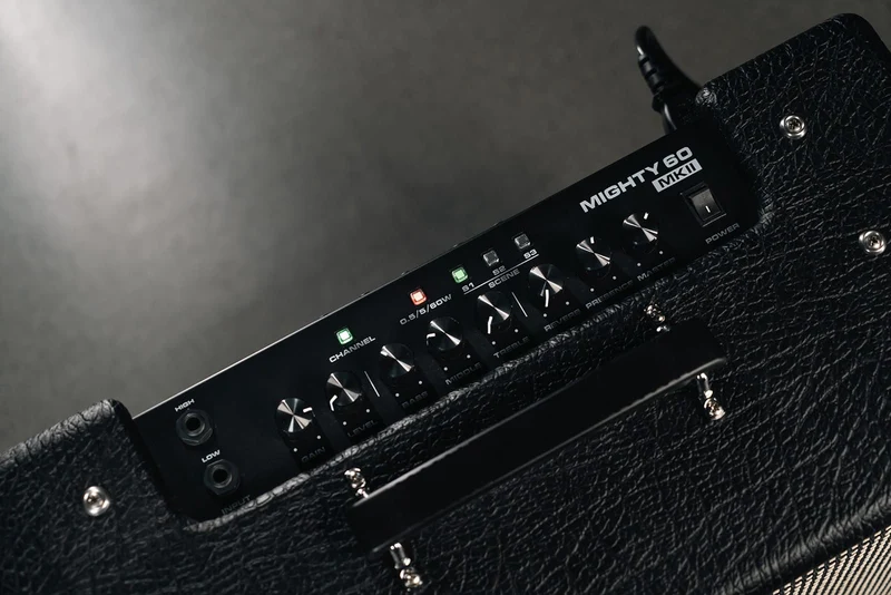 Amplis Guitare electrique À modélisation 60W / 5W / 0.5W + Bluetooth NUX MIGHTY-60-MK2