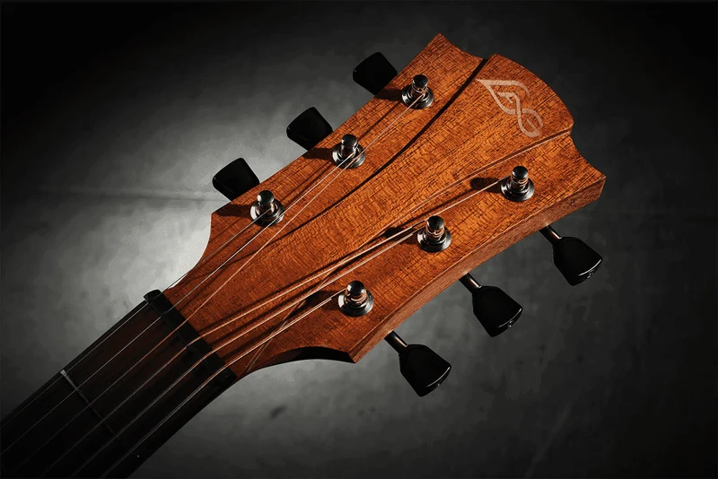 GUITARE FOLK DREADNOUGHT GAUCHER LAG TRAMONTANE TL70D-NAT