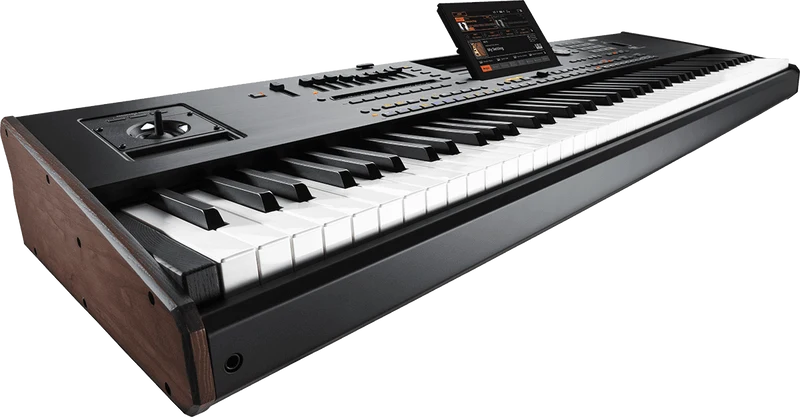 CLAVIER ARRANGEUR 88 notes toucher lourd, MP3, harmoniseur KORG PA5X-88