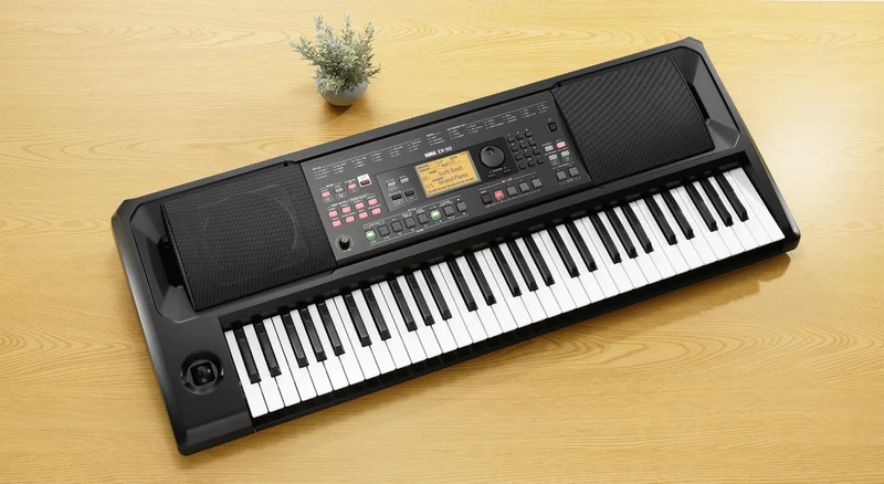 CLAVIER ARRANGEUR 61 NOTES AMPLIFIE KORG EK50