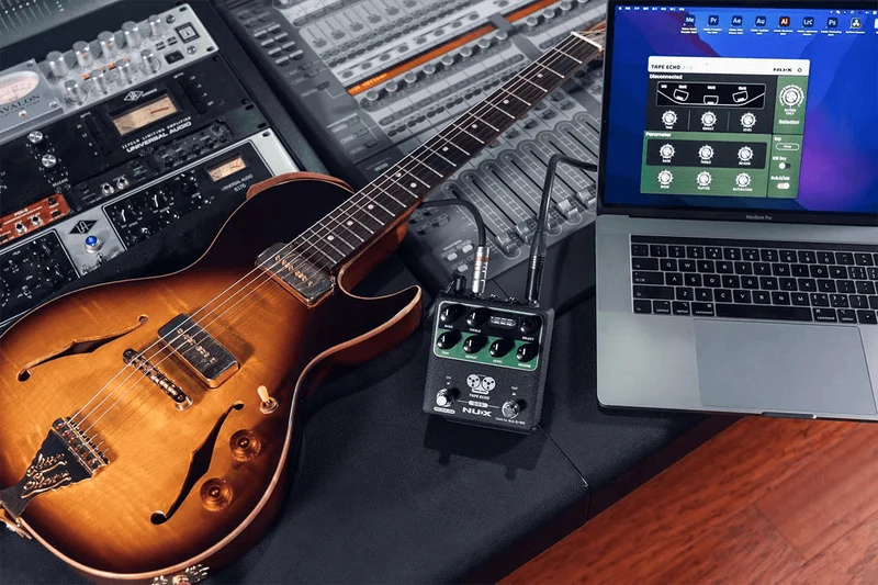 PEDALE DE DELAY ET REVERB NUMERIQUE NUX TAPE-ECHO