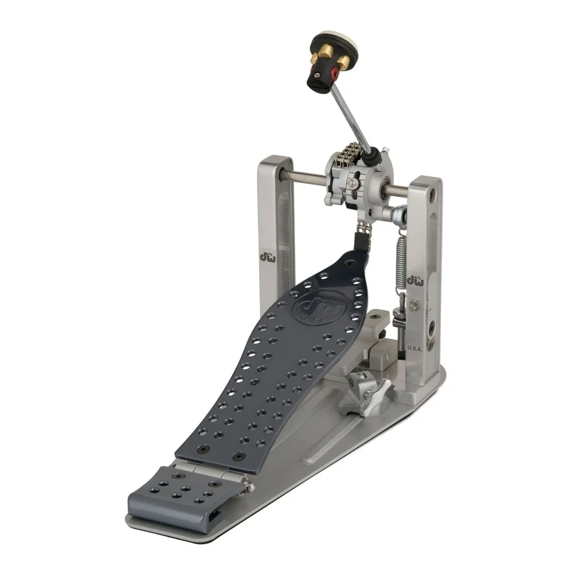 DW MCD Machined Chain Drive Single Bass Drum Pedal (Polished Anodised Aluminium)
